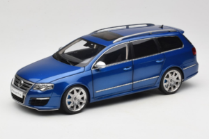 Volkswagen Passat B6 R36 Variant Azul NZG 1:18 KF044 Metal - imagem 3 de 9