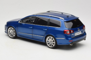 Volkswagen Passat B6 R36 Variant Azul NZG 1:18 KF044 Metal - imagem 8 de 9