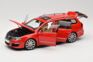 Volkswagen Passat B6 R36 Variant Vermelho NZG 1:18 KF044-5 Metal - imagem 2 de 8
