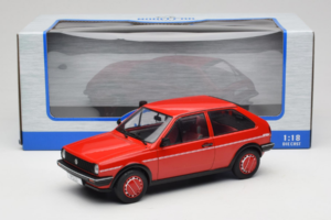 Volkswagen Polo II Coupe Fox MCG 1:18 MCG18523 Metal - imagem 6 de 6