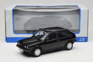 Volkswagen Polo II Coupe G40 Preto MCG 1:18 MCG18524 Metal - imagem 6 de 6