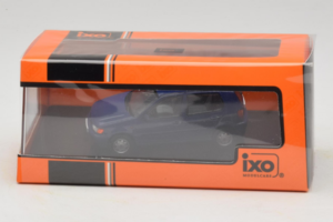 Volkswagen Polo Mk3 Azul IXO 1:43 CLC579N Metal - imagem 4 de 4