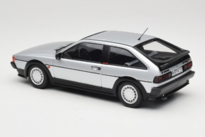 Volkswagen Scirocco Mk2 GTX 16V Flash Silver Norev 1:18 188635 Metal - imagem 5 de 6