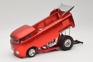Volkswagen T1 Camionete Vermelho Hot Wheels 1:18 J2895 Metal - imagem 2 de 8