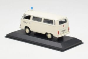 Volkswagen T2 Ambulance DRK Minichamps 1:43 400053090 Metal - imagem 3 de 4