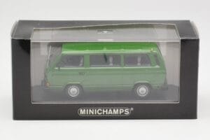 Volkswagen T3 Bus Verde Minichamps 1:43 400055000 Metal - imagem 4 de 4