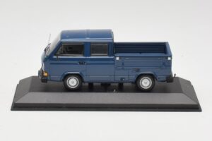 Volkswagen T3 Double Cab Flatbed Azul Minichamps 1:43 400055260 Metal