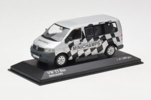 Volkswagen T5 Bus Minichamps Edition Minichamps 1:43 400052202 Metal - imagem 2 de 4