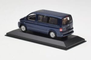 Volkswagen T5 Bus Shadow Blue Minichamps 1:43 842902102 Metal - imagem 3 de 4