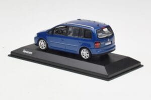 Volkswagen Touran Azul Minichamps 1:43 TOURAN002 Metal - imagem 3 de 4