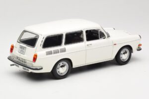 Volkswagen Type 3 1600 L Variant Polícia Minichamps 1:18 100051091 Metal - imagem 3 de 8