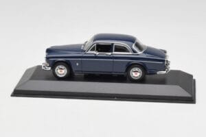 Volvo 121 Amazon Azul Escuro Minichamps 1:43 VOLVO012 Metal
