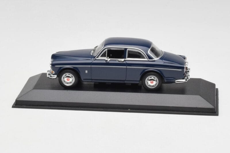 Volvo 121 Amazon Azul Escuro Minichamps 1:43 VOLVO012 Metal