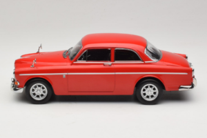 Volvo 123 GT Vermelho Norev 1:18 188741 Metal - imagem 3 de 6