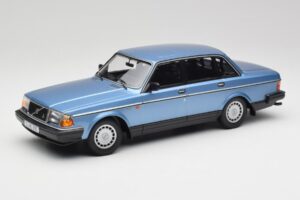 Volvo 240 GL Azul Metálico Minichamps 1:18 155171404 Metal