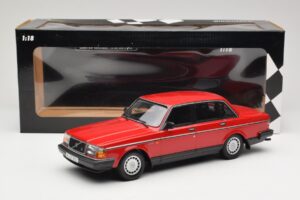 Volvo 240 GL Vermelho Escuro Minichamps 1:18 166171401 Metal - imagem 6 de 6