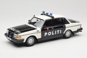 Volvo 240 GL Politi Norway Preto Minichamps 1:18 155171496 Metal