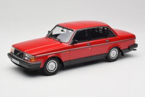 Volvo 240 GL Vermelho Minichamps 1:18 155171401 Metal