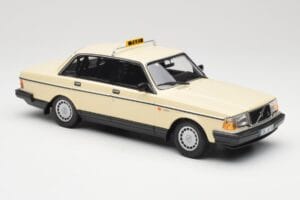 Volvo 240 GL Taxi Minichamps 1:18 155171494 Metal - imagem 4 de 6