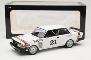 Volvo 240 Turbo #21 P. Stureson DTM Winner Wunstorf 1985 AUTOart 1:18 88592 Metal - imagem 8 de 8