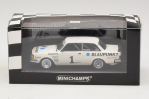 Volvo 240 Turbo #1 P. Stureson IPS Motorsport DTM 1986 Minichamps 1:43 400861701 Metal - imagem 4 de 4
