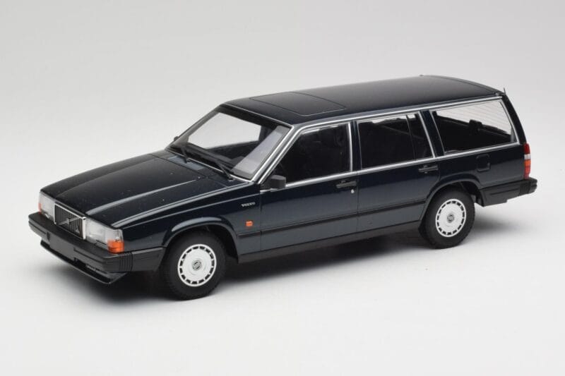 Volvo 740 GL Familiar Verde Escuro Metálico Minichamps 1:18 155171771 Metal