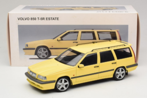 Volvo 850 T-5R Break Cream Yellow AUTOart 1:18 79506 Metal - imagem 8 de 8