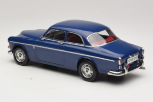 Volvo Amazon Midnight Blue Norev 1:18 188740 Metal - imagem 4 de 7