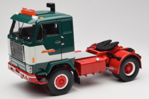Volvo F88 Bilspedition Verde Branco MCG 1:18 MCG18139 Metal