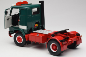 Volvo F88 Bilspedition Verde Branco MCG 1:18 MCG18139 Metal - imagem 5 de 8