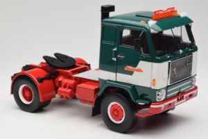 Volvo F88 Bilspedition Verde Branco MCG 1:18 MCG18139 Metal - imagem 6 de 8