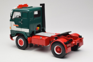 Volvo F88 Bilspedition Verde Branco MCG 1:18 MCG18139 Metal - imagem 7 de 8