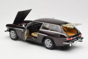 Volvo P1800 ES Castanho Metallic Minichamps 1:18 100171615 Metal - imagem 5 de 8