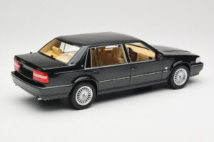 Volvo S90 Royal Green DNA 1:18 DNA000090 Metal - imagem 2 de 6
