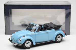 Volkswagen Beetle 1303 Cabriolet Azul Claro Norev 1:18 188531 Metal - imagem 6 de 6