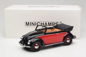Volkswagen Beetle Cabriolet Preto & Vermelho Minichamps 1:18 107054132 Resina - imagem 6 de 6