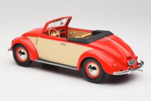 Volkswagen Beetle Hebmuller Cabriolet Vermelho & Creme Minichamps 1:18 107054231 Resina - imagem 5 de 6