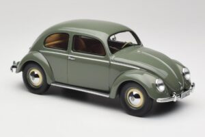 Volkswagen Beetle Beryl Verde Minichamps 1:18 107054000 Resina - imagem 4 de 6