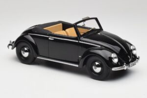 Volkswagen Beetle Type 1 Hebmuller Cabriolet Preto Minichamps 1:18 107054232 Metal - imagem 4 de 6