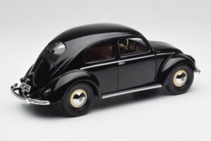 Volkswagen Beetle Type 1 Preto Minichamps 1:18 107054001 Metal - imagem 2 de 6