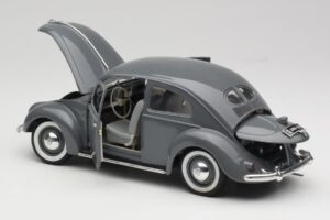 Volkswagen Export Sedan Agave Grey Maisto 1:18 100299 Metal - imagem 5 de 8