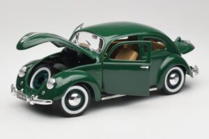 Volkswagen Export Sedan Beryl Verde Maisto 1:18 31820 Metal - imagem 2 de 8