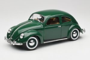 Volkswagen Export Sedan Beryl Verde Maisto 1:18 31820 Metal