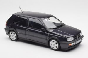 Volkswagen Golf Mk3 VR6 Roxo Metálico Norev 1:18 188417 Metal - imagem 7 de 8