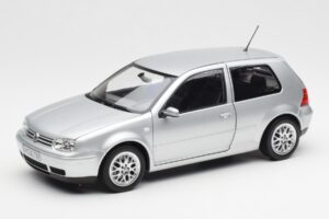 Volkswagen Golf Mk5 GTI Prata Norev 1:18 188570 Metal