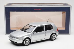 Volkswagen Golf Mk5 GTI Prata Norev 1:18 188570 Metal - imagem 8 de 8