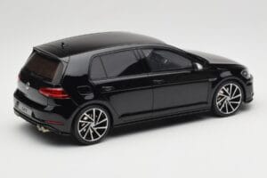 Volkswagen Golf R Mk7 Deep Black Otto 1:18 OT417 Resina - imagem 2 de 6