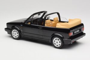 Volkswagen Golf Mk1 Cabriolet Preto Norev 1:18 188568 Metal - imagem 5 de 6