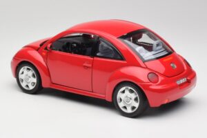 Volkswagen New Beetle Vermelho Bburago 1:18 3342 Metal - imagem 7 de 8