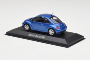 Volkswagen New Beetle Satellite Azul Minichamps 1:43 430058004 Metal - imagem 3 de 4
